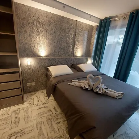 Luxurious Luxury In - Cannes