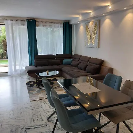 Luxurious Luxury In -